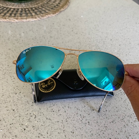 RayBan Aviator Polarized Sunglasses - Picture 2 of 7
